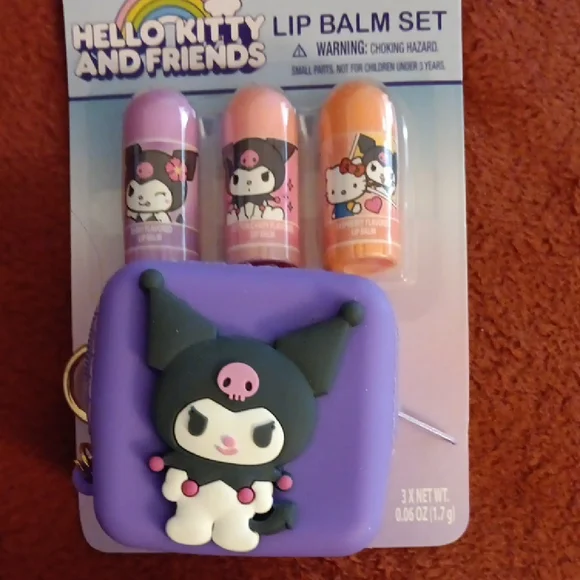 Hello Kitty and Friends Lip Balm Pack with Blue Packaging - Picture 3 of 3